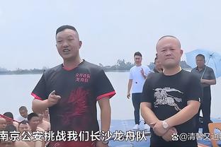 媒体人晒球迷与蓉城客服聊天截图，后者回应涨价是为更好防止黄牛